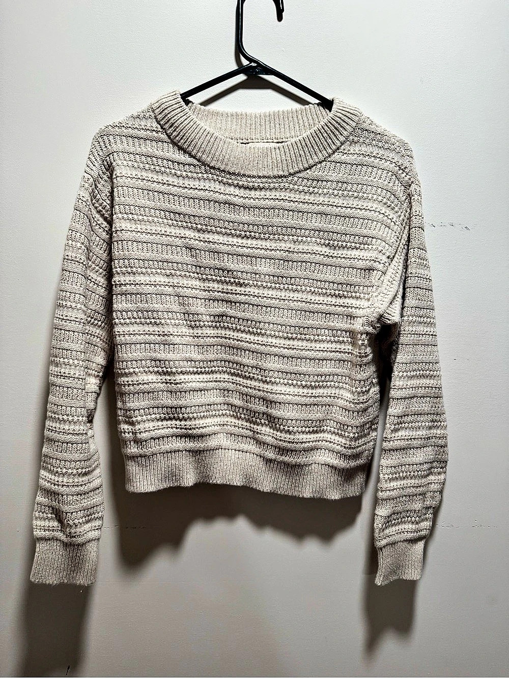 Universal Thread Beige Ribbed Crew Neck Sweater